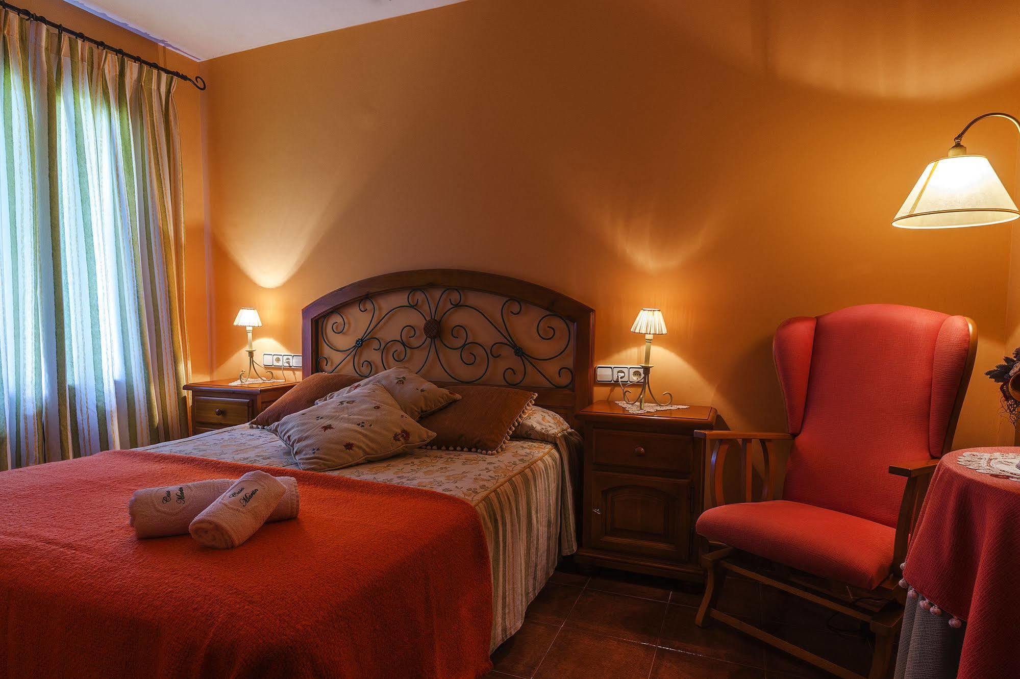 Casa Martin Ordesa Pensionat Sarvisé Exteriör bild